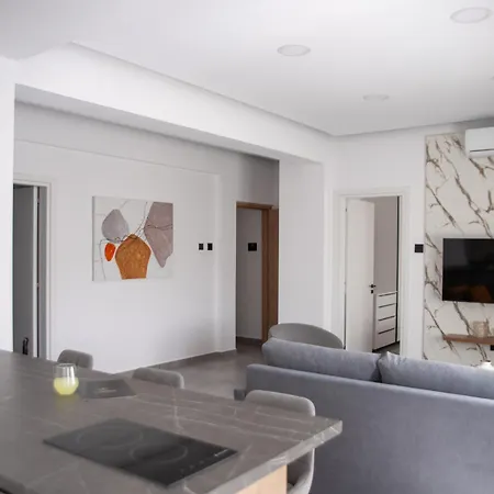 Le Bouquet Luxury Ltd