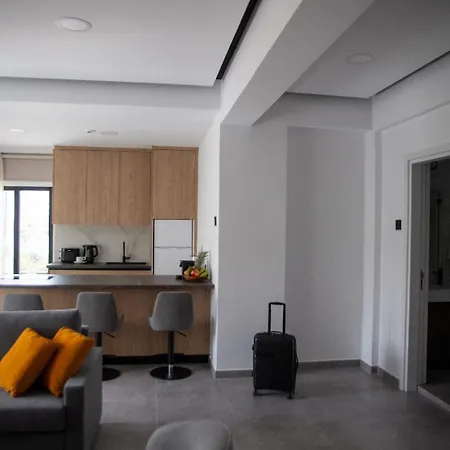 Le Bouquet Luxury Ltd 아파트 *