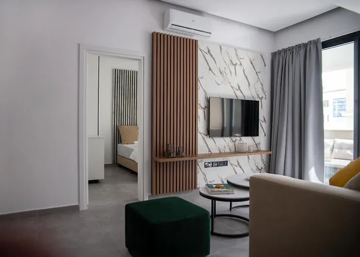 דירה Le Bouquet Luxury Ltd