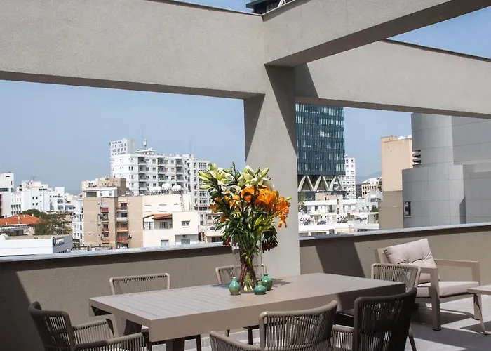 Le Bouquet Luxury Ltd דירה